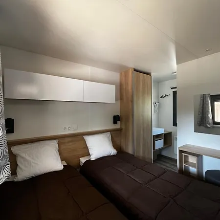 Youcamp Village - Marseille Provence 3* オーバーニュ